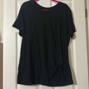 Black Tee Knot on lower left side